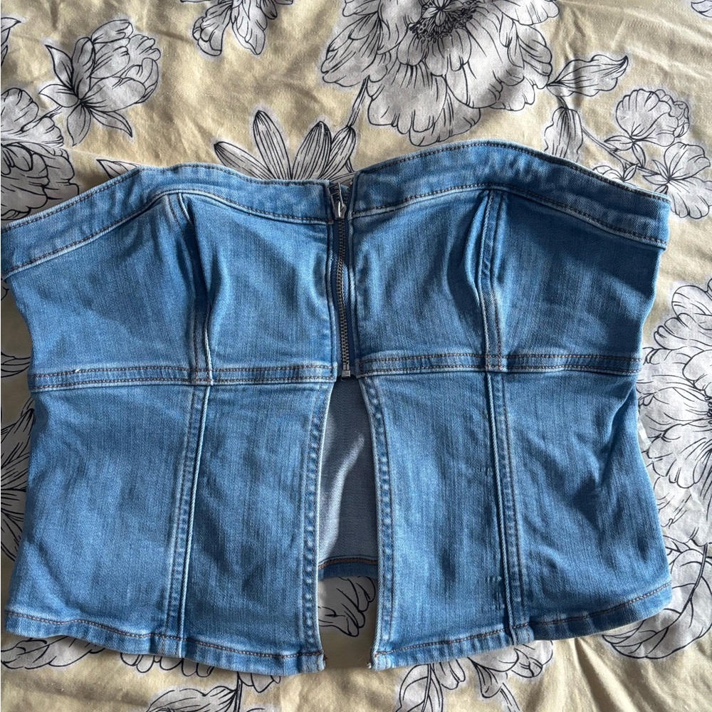 American Eagle Outfitters Blue Denim Crop Top